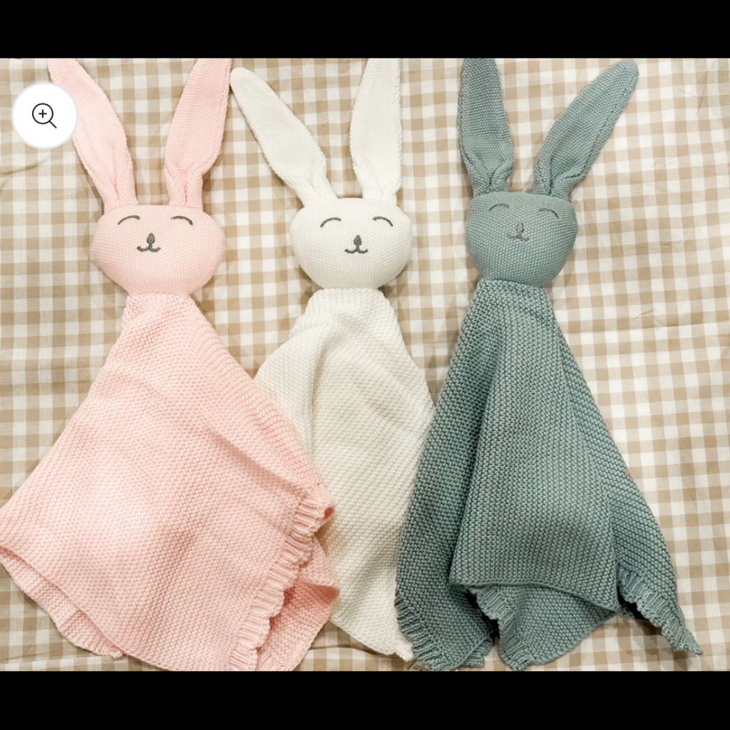 Cozy Personalized Gift Set – Personalized Bunny Lovey & Matching Blanket for babies