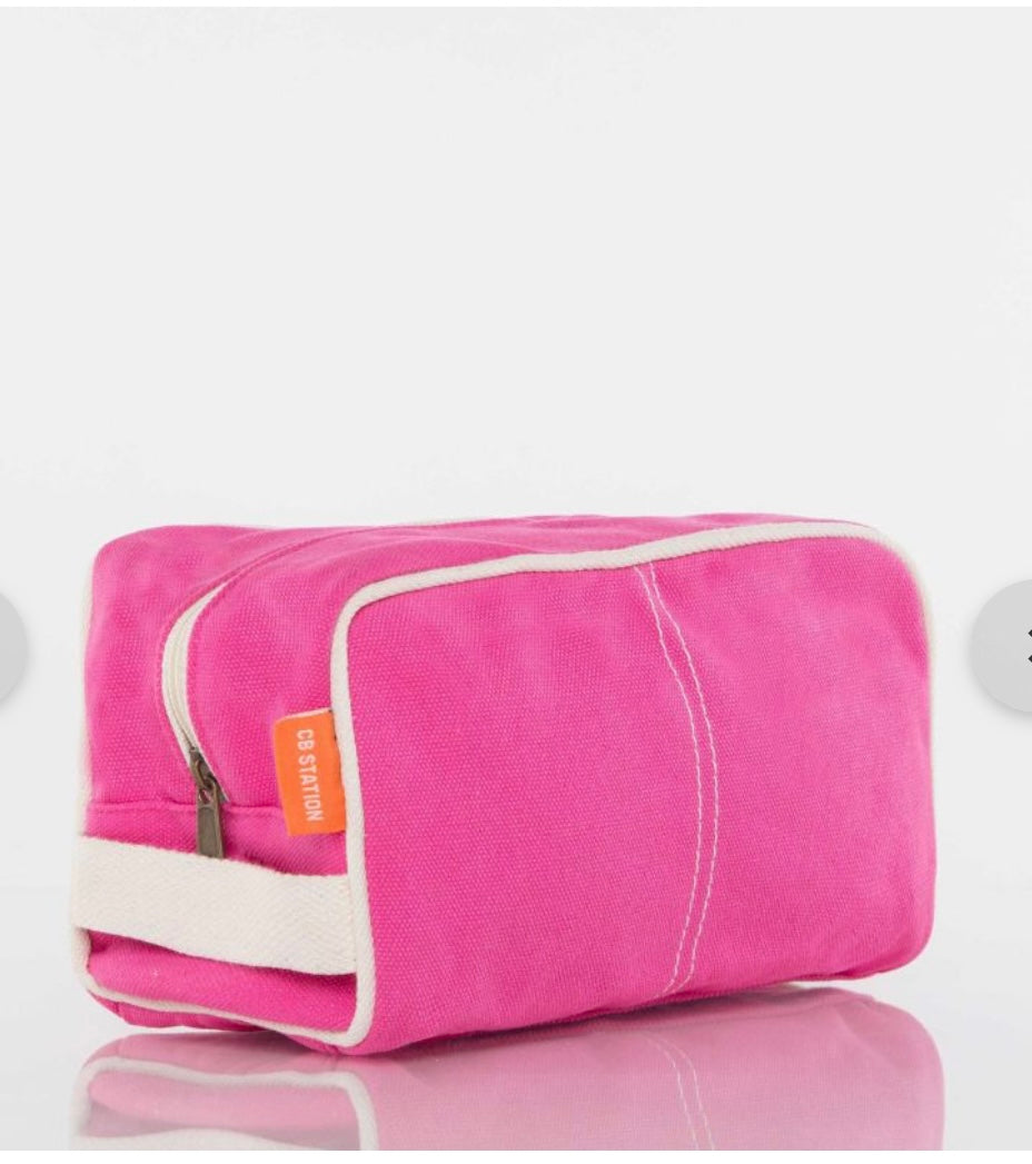 Travel in Style with Our Matching Dopp Kit & Garment Bag Set – Personalized & Practical!