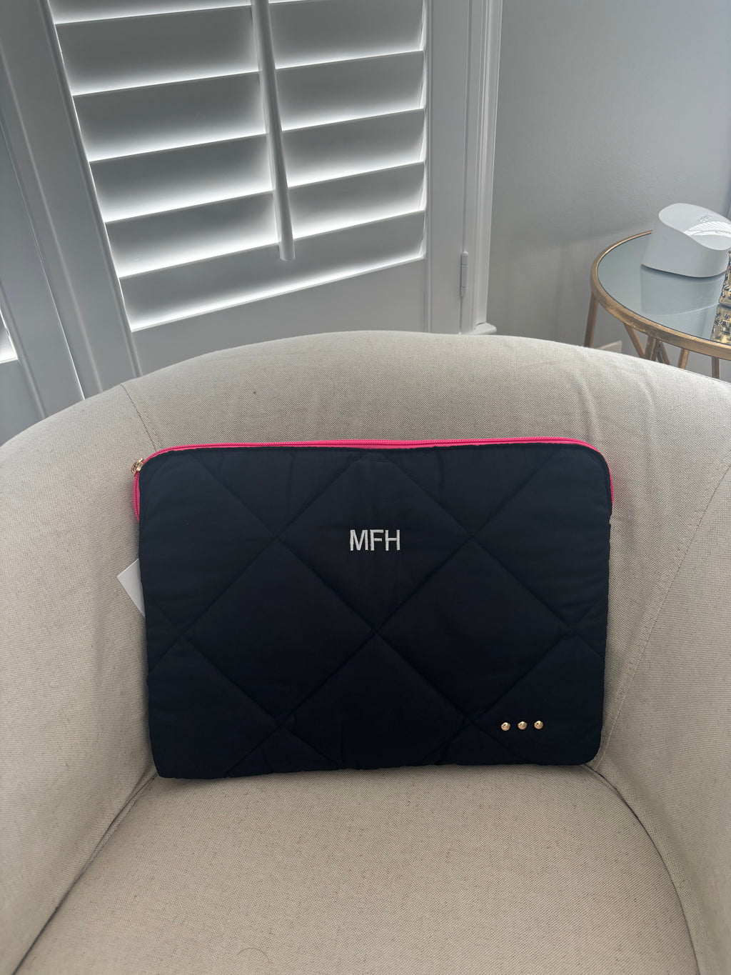 Personalized Puffer Laptop Sleeve – Stylish & Protective